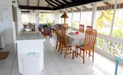 POINSETTIA-HOUSE-DINING