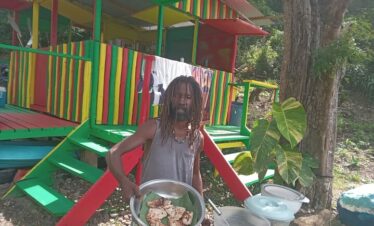 St. Lucia Marigot Bay Walking and Trekking Tour and Beach Stop